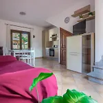 Apartamento Guesthost - La Rosa Dei Venti Flats With Veranda Olbia