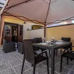 Guesthost - La Rosa Dei Venti Flats With Veranda Apartamento *