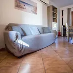 Apartamento Guesthost - La Rosa Dei Venti Flats With Veranda Olbia