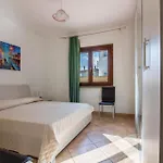 Apartamento Guesthost - La Rosa Dei Venti Flats With Veranda