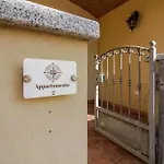 Apartamento Guesthost - La Rosa Dei Venti Flats With Veranda Olbia