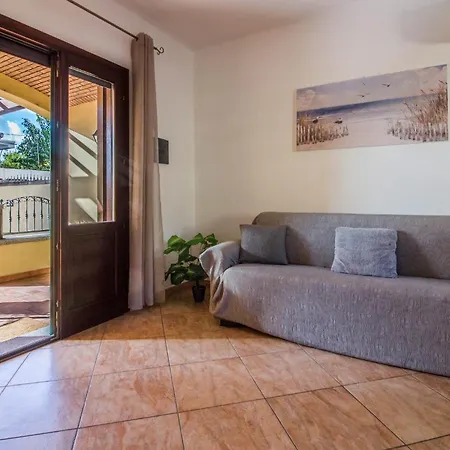 Апартаменты Guesthost - La Rosa Dei Venti Flats With Veranda