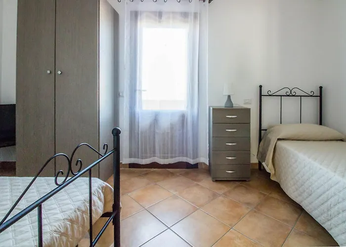 Guesthost - La Rosa Dei Venti Flats With Veranda Olbia