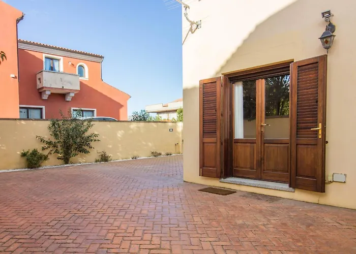 Guesthost - La Rosa Dei Venti Flats With Veranda *