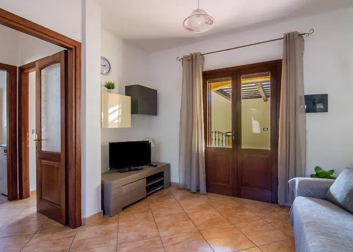 Guesthost - La Rosa Dei Venti Flats With Veranda Appartement Olbia