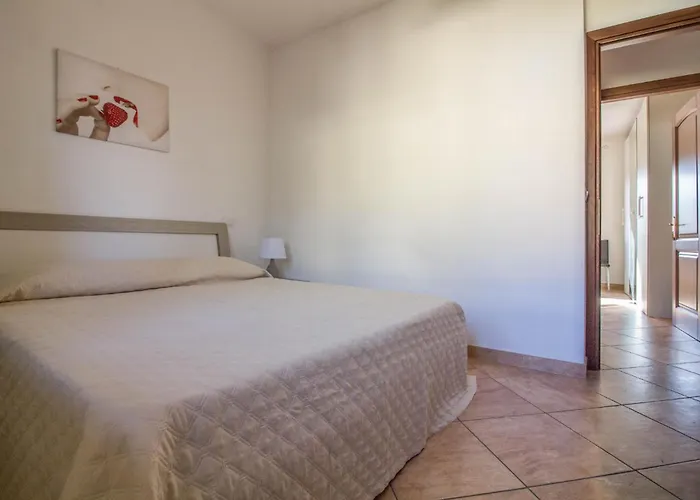 Guesthost - La Rosa Dei Venti Flats With Veranda * Olbia