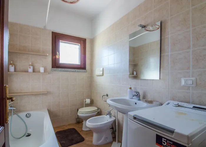 Guesthost - La Rosa Dei Venti Flats With Veranda Olbia