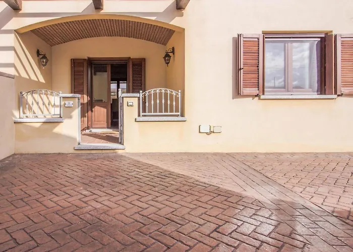 Guesthost - La Rosa Dei Venti Flats With Veranda Apartment Olbia